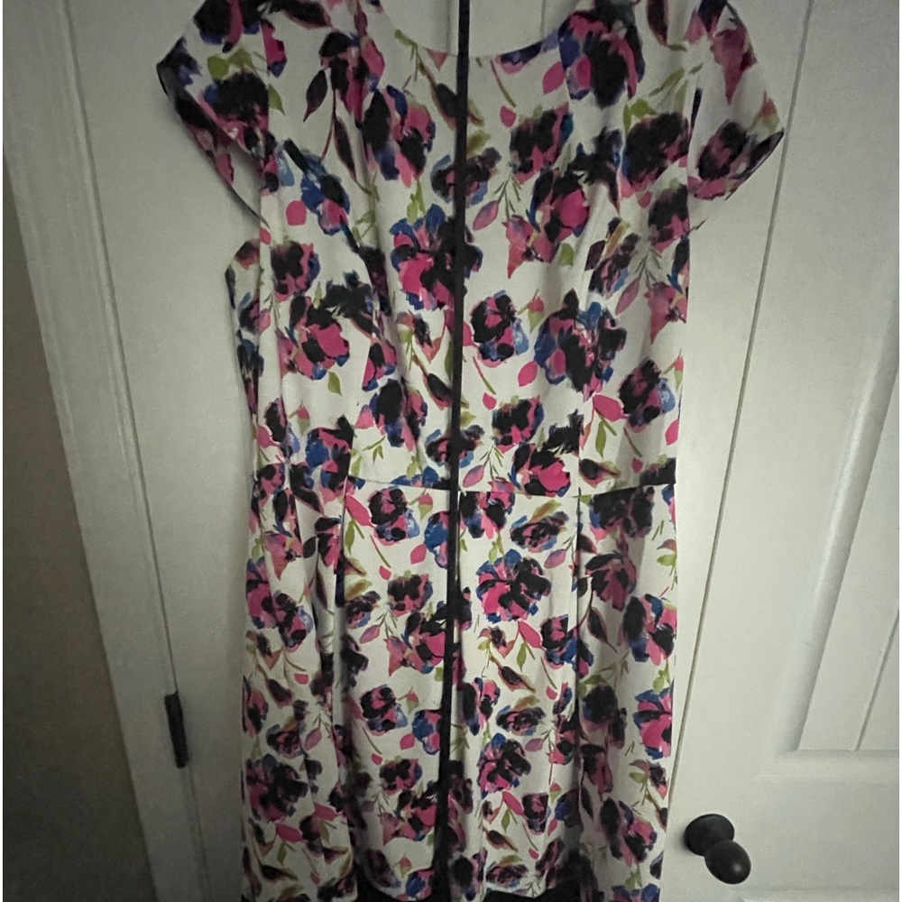 Liz Claiborne Dress